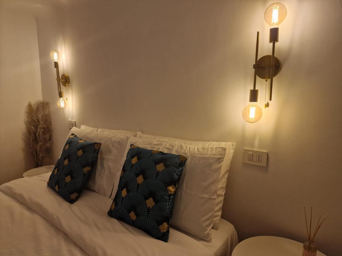 Apartamento Regina Milano In Porta Romana 2 - Sky Tv, Wifi E Breakfast Box Exterior foto