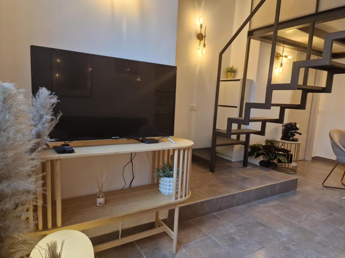 Apartamento Regina Milano In Porta Romana 2 - Sky Tv, Wifi E Breakfast Box Exterior foto